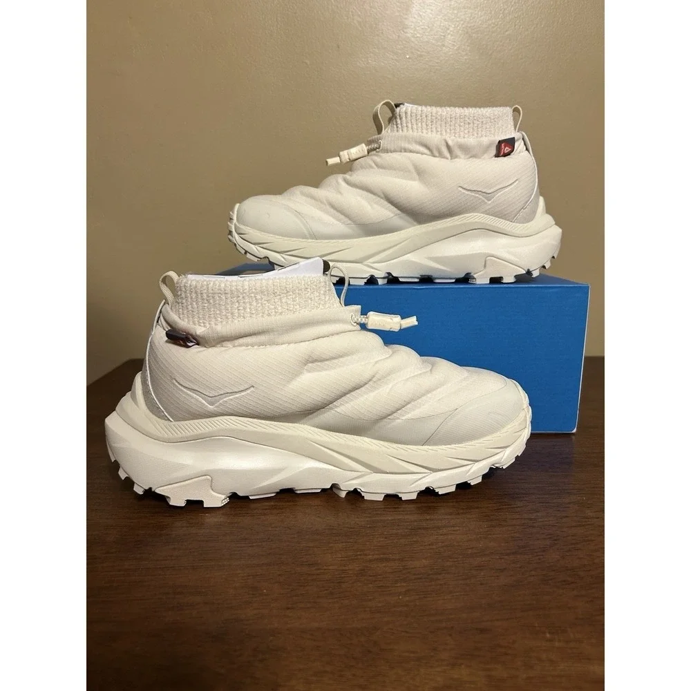 Hoka One One hoka one
